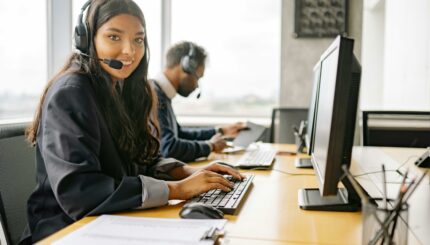 Découvrez comment choisir les meilleurs écouteurs, casques ou enceintes en 2025 selon vos besoins : qualité sonore, autonomie, usage quotidien